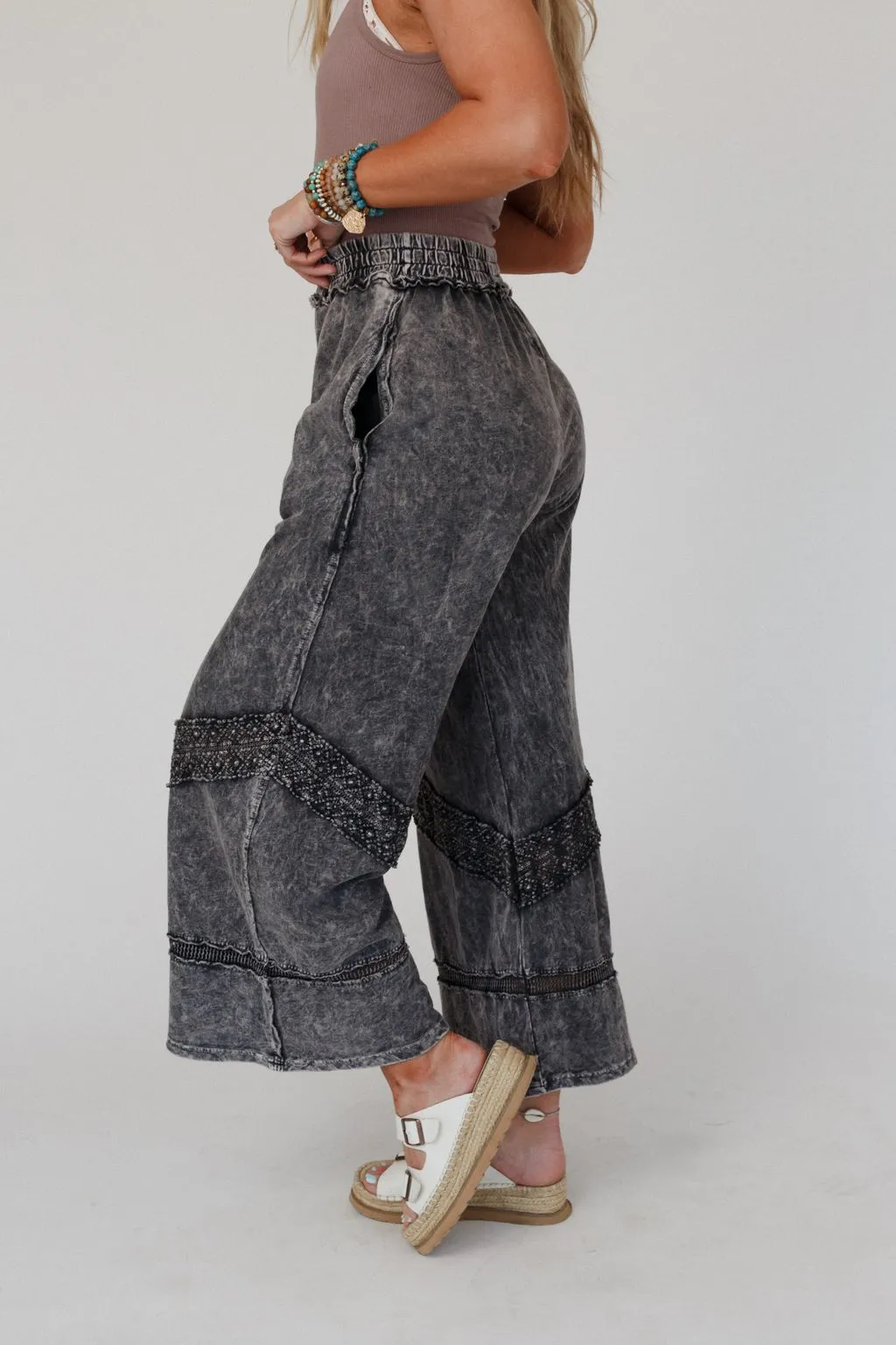 Any Day Wide Leg Pants - Black