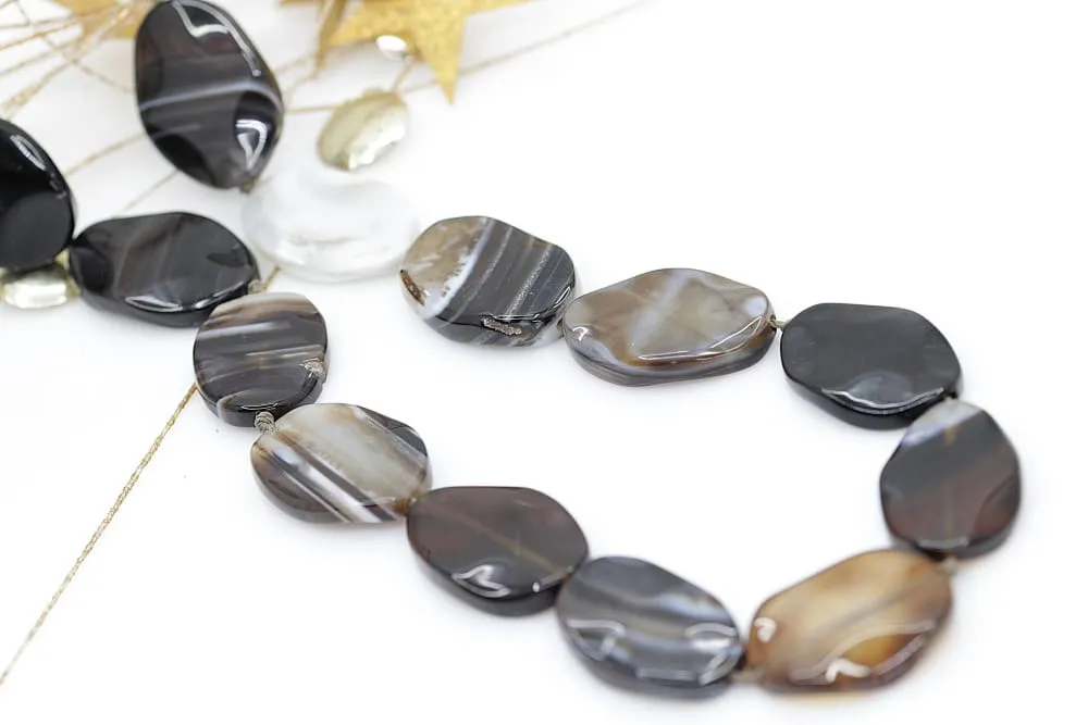 BROWN AGATE NECKLACE