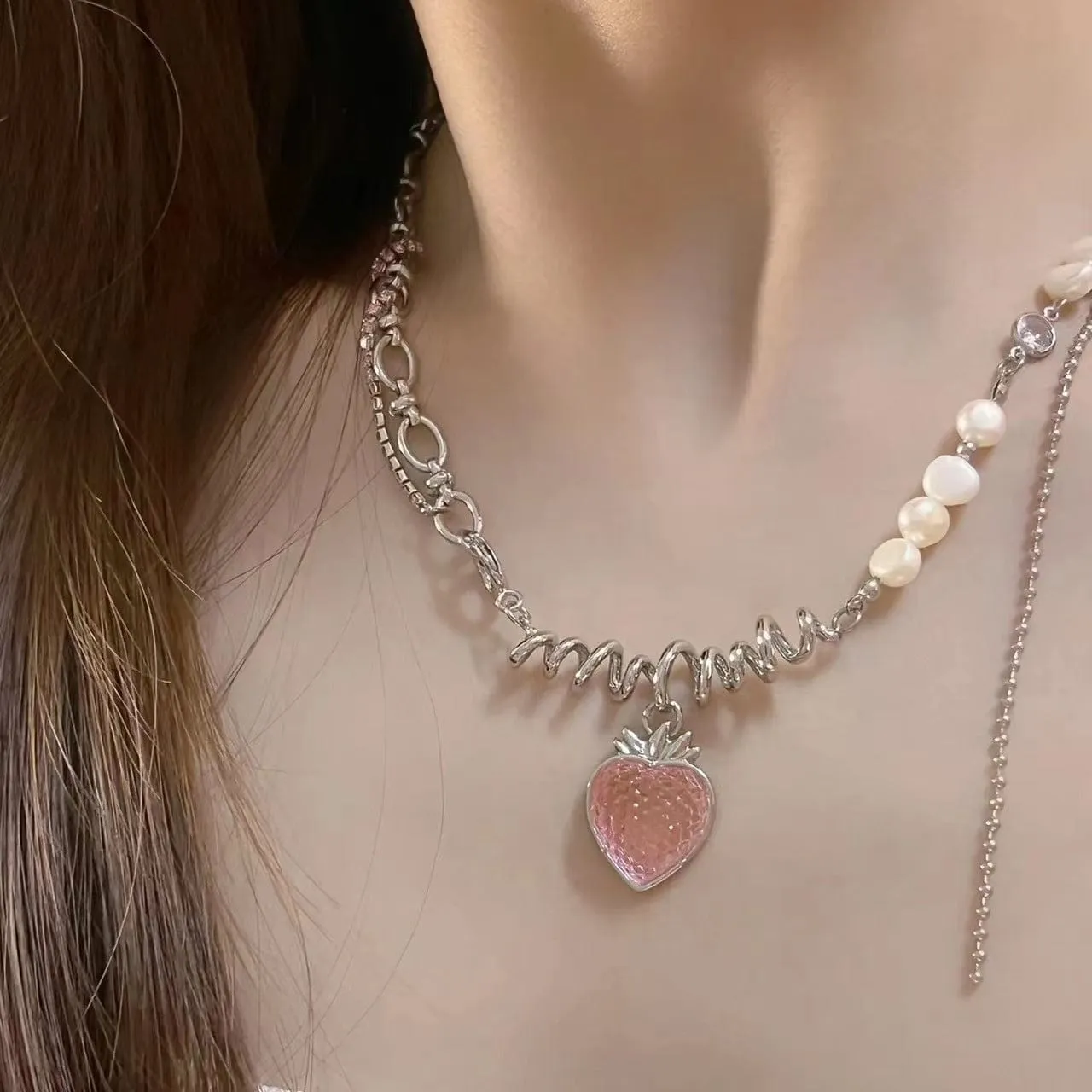 Chic Pink Strawberry Pendant Pearl Chain Choker Necklace