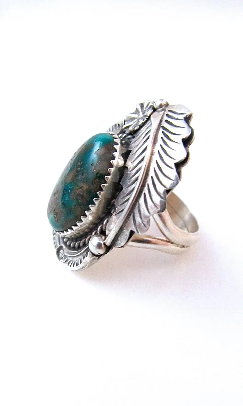 FEATHERED FRIEND 1970s Sterling Silver & Turquoise Statement Ring, Sz 7 1/2