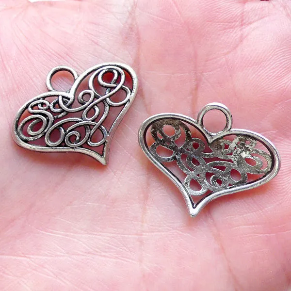 Filigree Heart Charms (6pcs / 26mm x 21mm / Tibetan Silver) Wedding Favor Love Jewellery Pendant Valentines Day Gift Decoration CHM1546