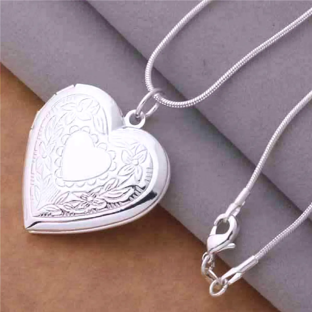 Floral Design Stamped Silver Heart Locket Necklace for Woman