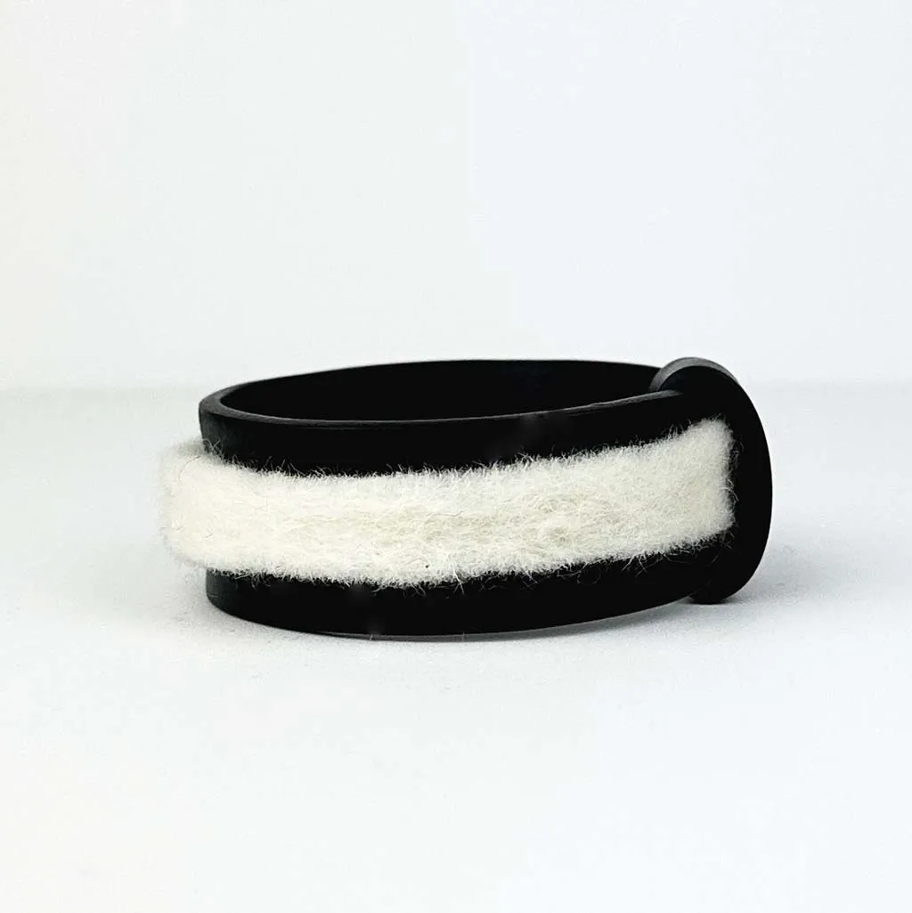 single layer rubber and felt bangle