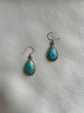 turquoise dangly earrings E151